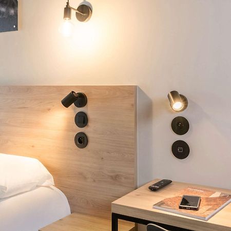 Ibis Styles Namur Exterior foto