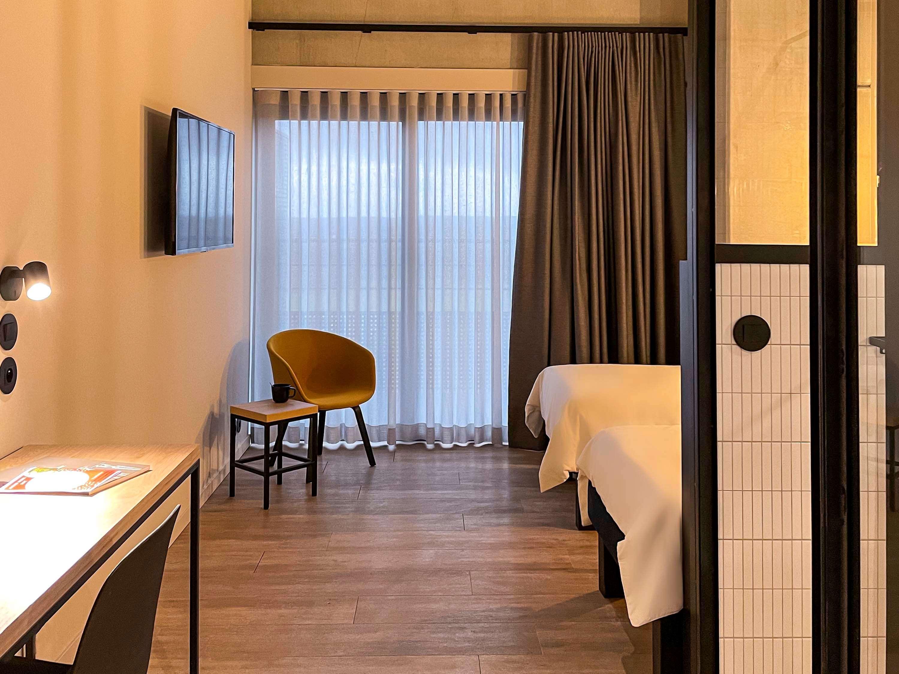Ibis Styles Namur Exterior foto
