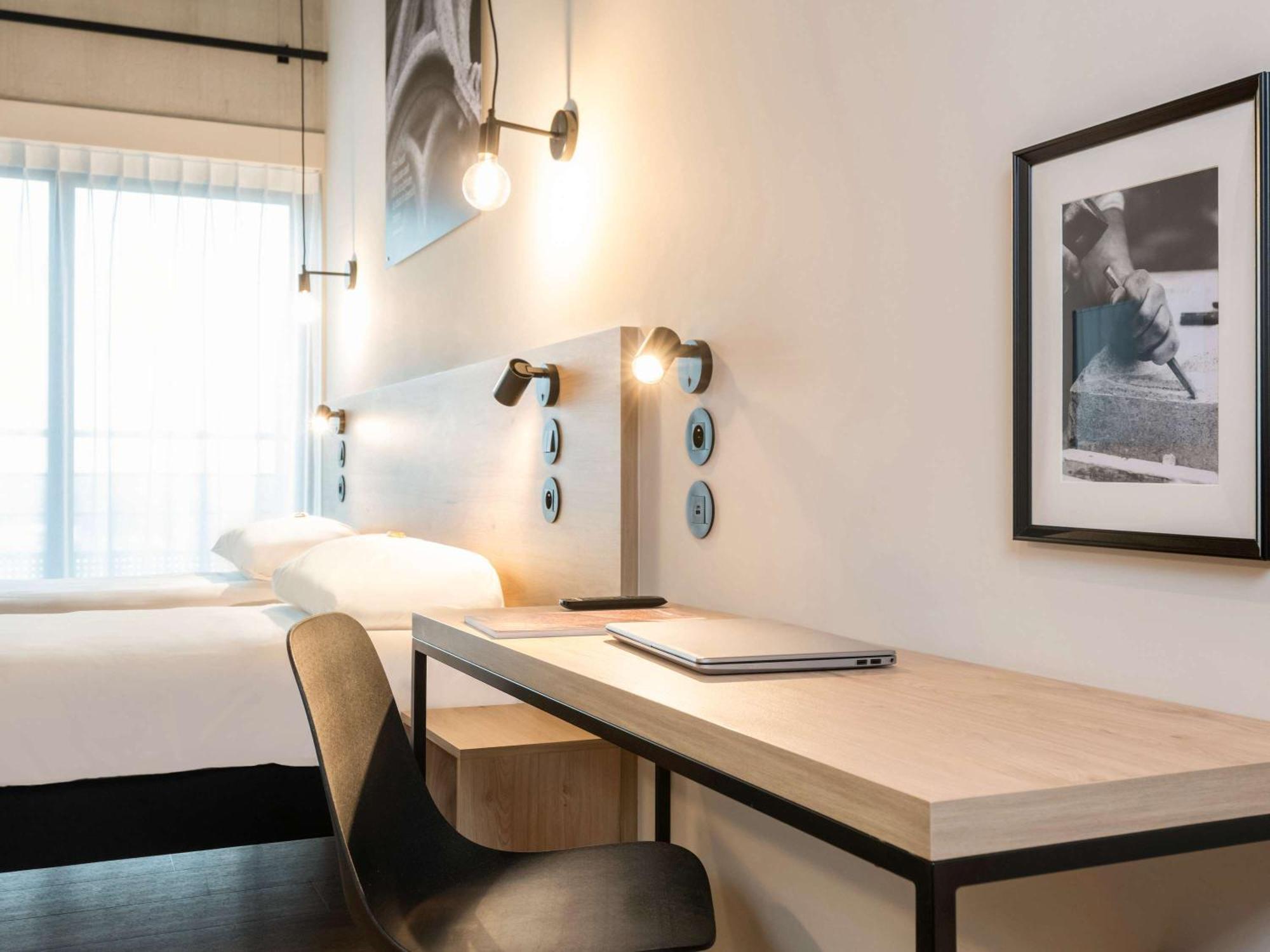 Ibis Styles Namur Exterior foto